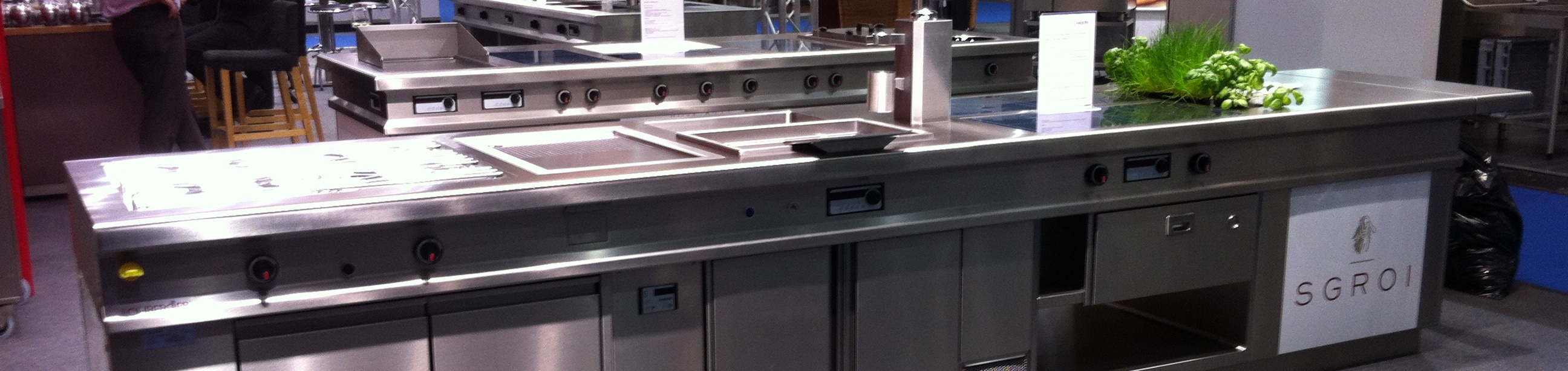 Sgroi-Kuechenblock-schmal59490f0957d8b